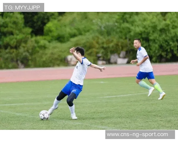雪缘园足球即时比分带你实时掌握全球足球赛事动态与精彩瞬间 雪缘园足球即时比分带你实时掌握全球足球赛事动态与精彩瞬间